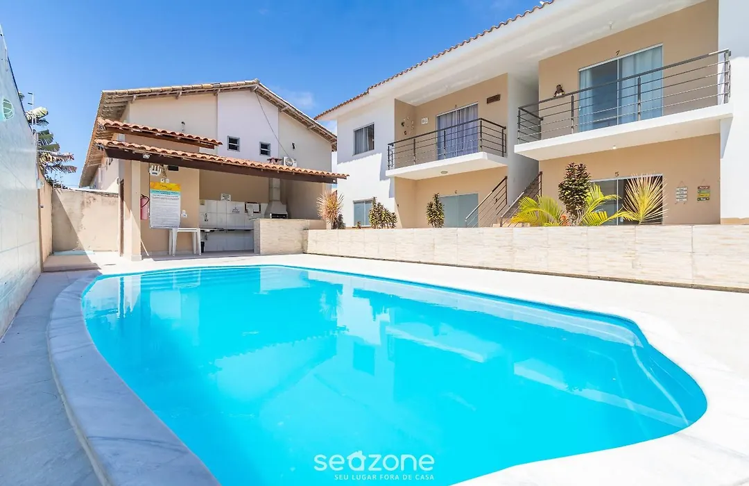 Apartamento com Piscina e Churrasqueira PDL005-1